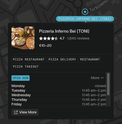 Perplexity zeigt eine Map-Einbindung, in der die Pizzeria Inferno von Toni angezeigt wird. Die Bewertung liegt bei 4.7 von 5.0, es gibt 1.840 Bewertungen, die Kosten werden auf 10-20 Euro geschätzt und Perplexity blendet die Öffnungszeiten ein.