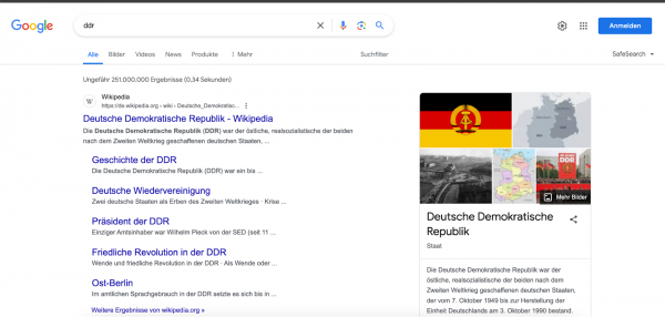 Google-Suchergebnisseite für das Keyword "ddr" mit Zugriff aus Deutschland. Zu sehen ist ein Knowledge-Panel zur Deutschen Demokratischen Republik. Der erste Link ist ein Ergebnis zum passenden Wikipedia-Artikel mit mehreren Sitelinks.